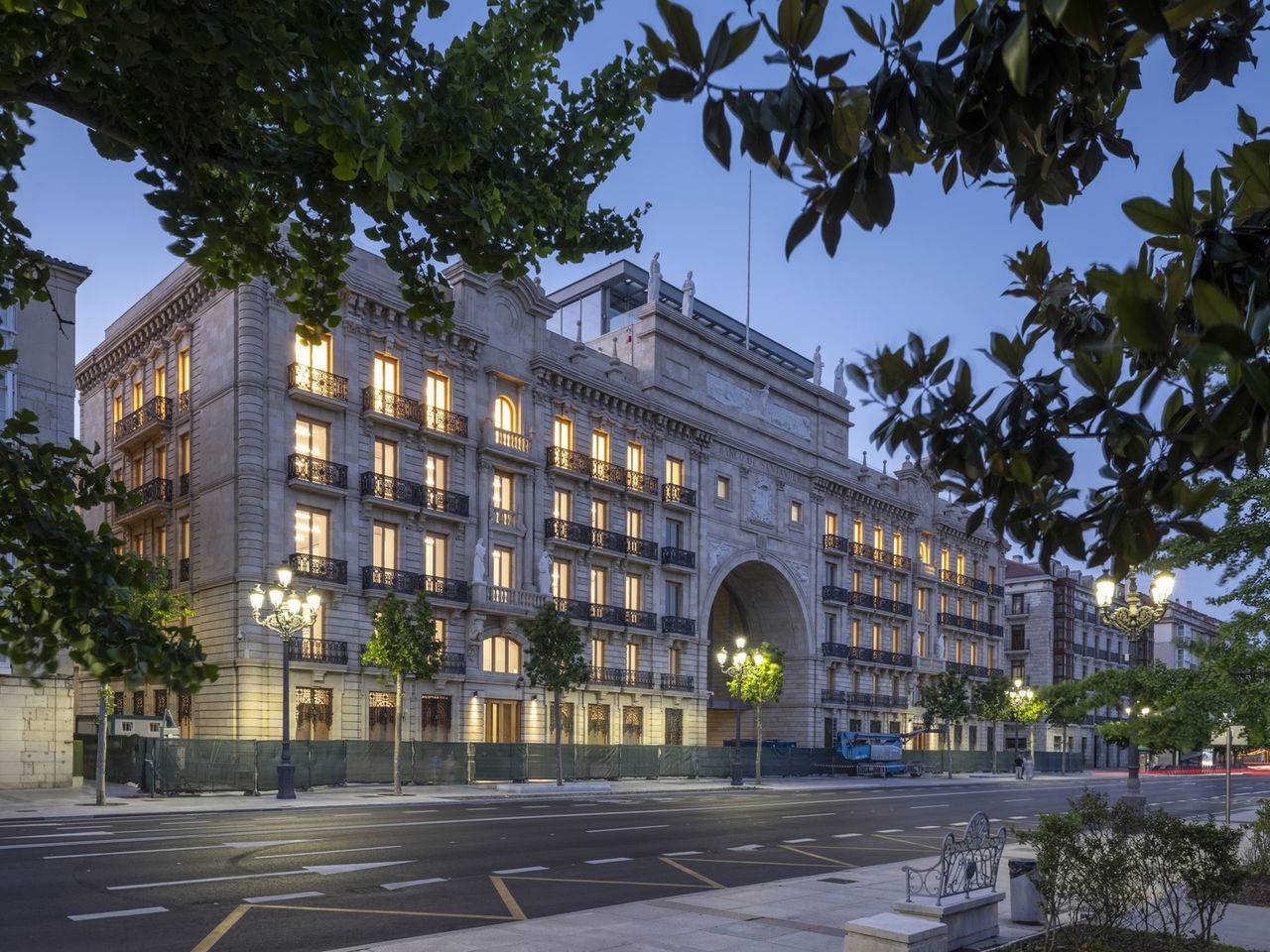 Official image for Faro Santander museum opens at Santander's former headquarters