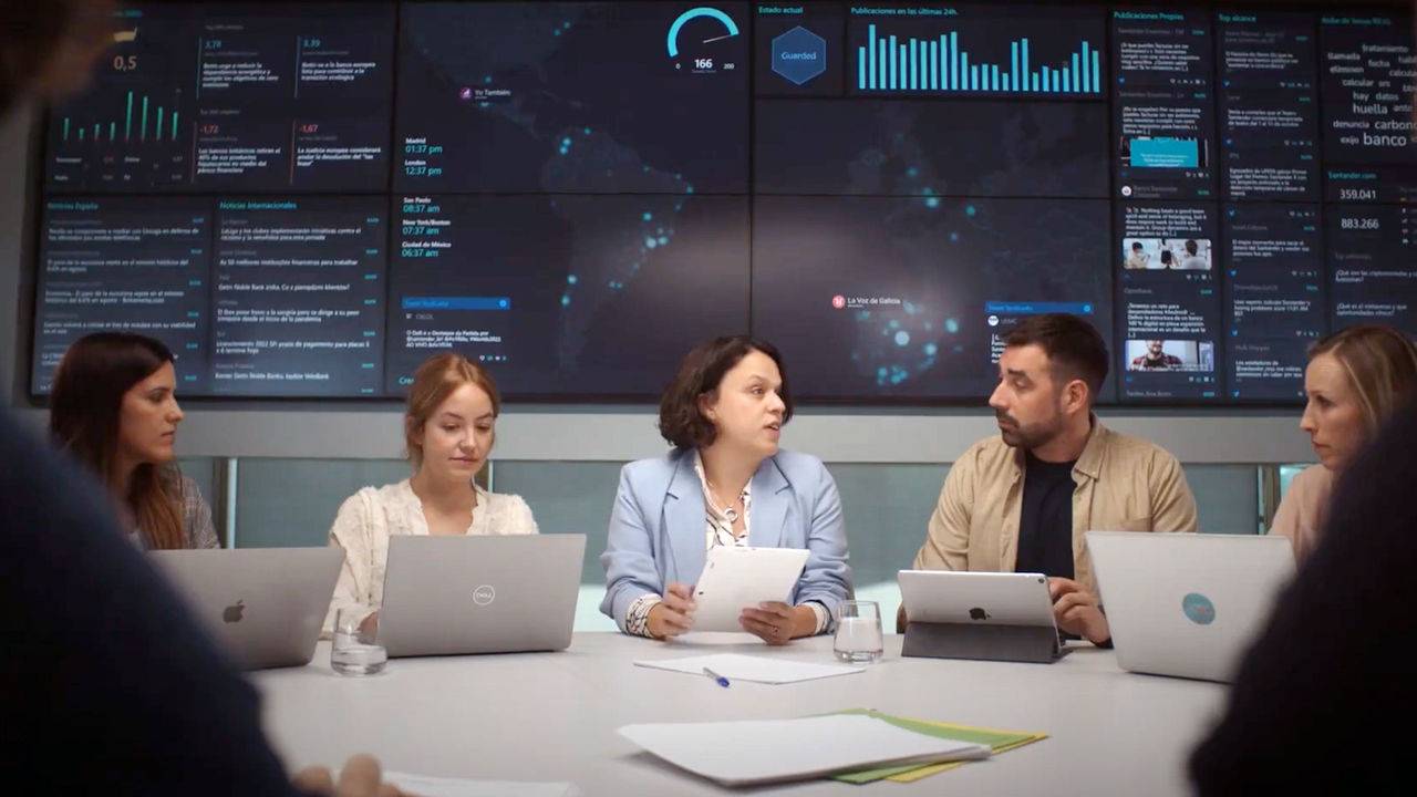 Some of the benefits of working in the SGC for our international and multidisciplinary talent include the environment and the health and well-being of our people.