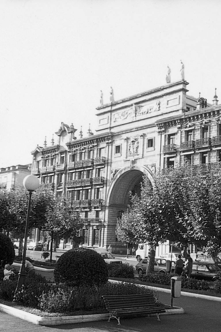 Banco Santander in Santander City Centre - Tours and Activities