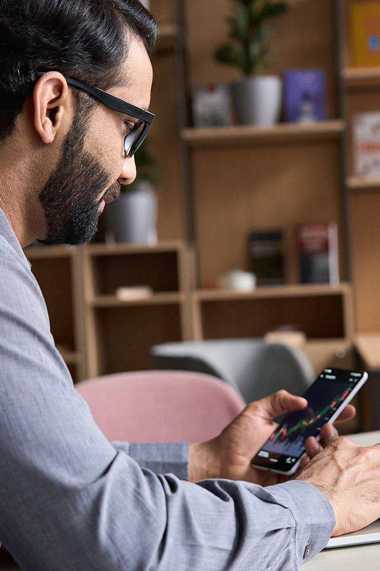 Cryptocurrencies: bait for investment scams