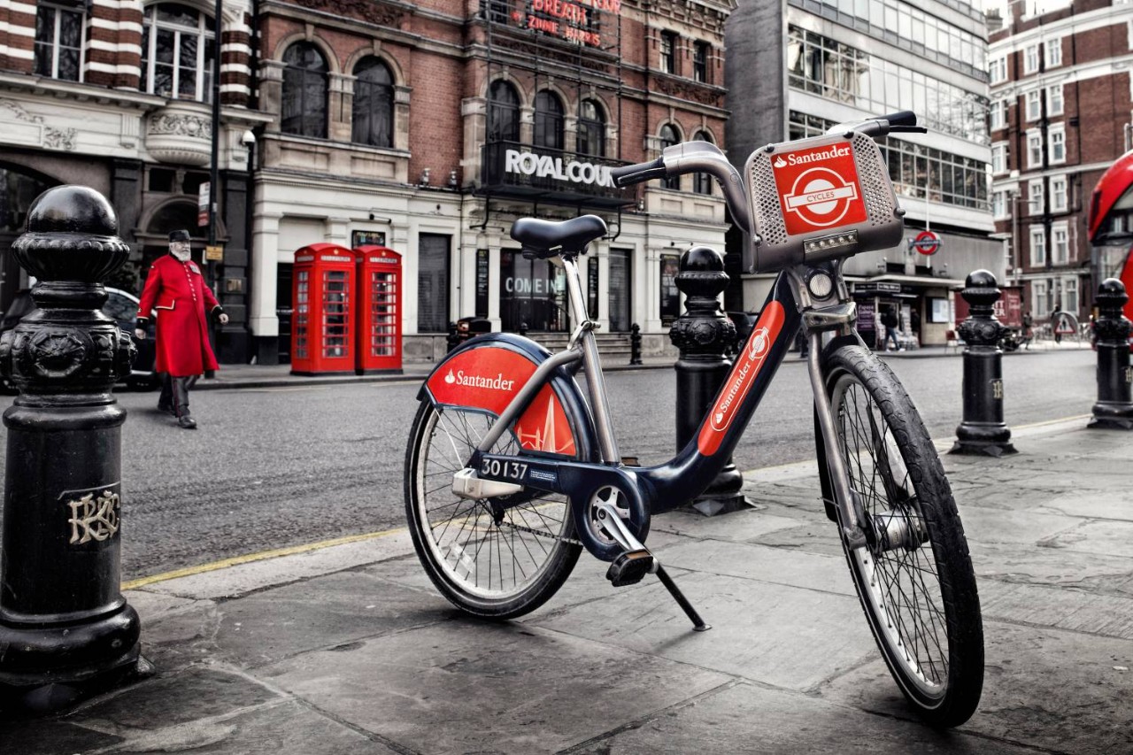 Una bicicleta Santander en una calle de Londres, Reino Unido