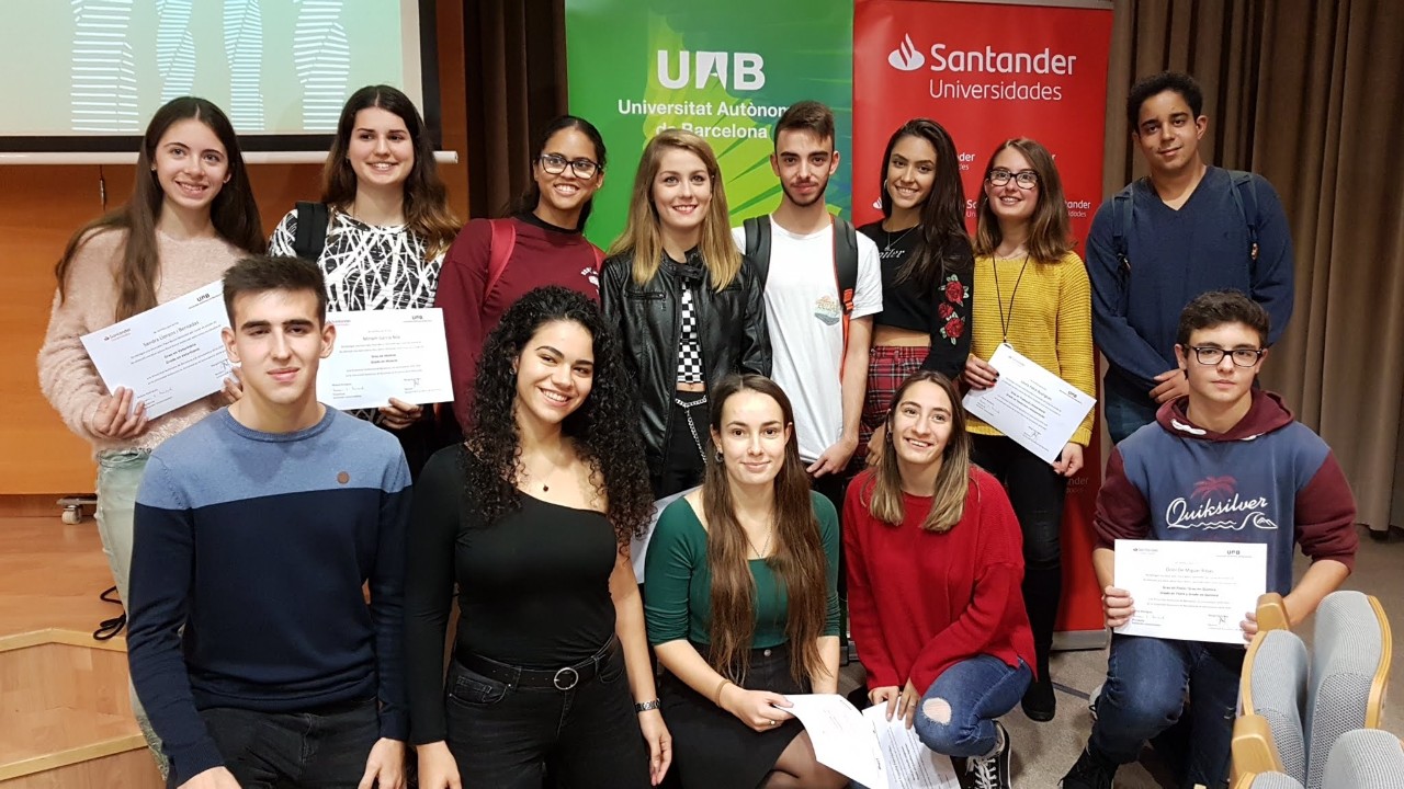 Estudiantes que han recibido una Beca Ítaca- Banco Santander 